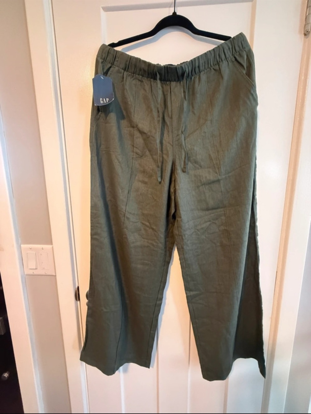 GAP Olive Green Wide-Leg Drawstring Pants